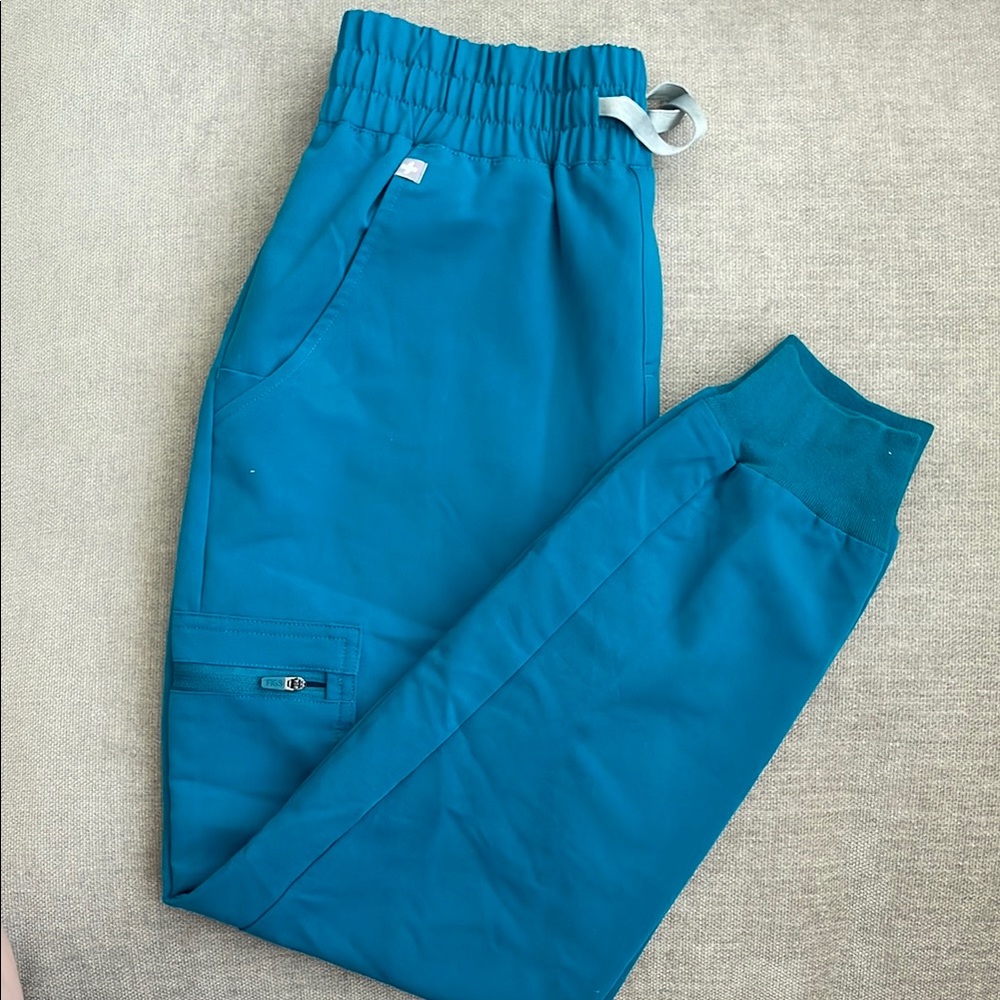 Figs Teal joggers